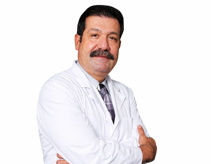 Dr. Roberto Alfonso González Galván — Alergólogo Monterrey